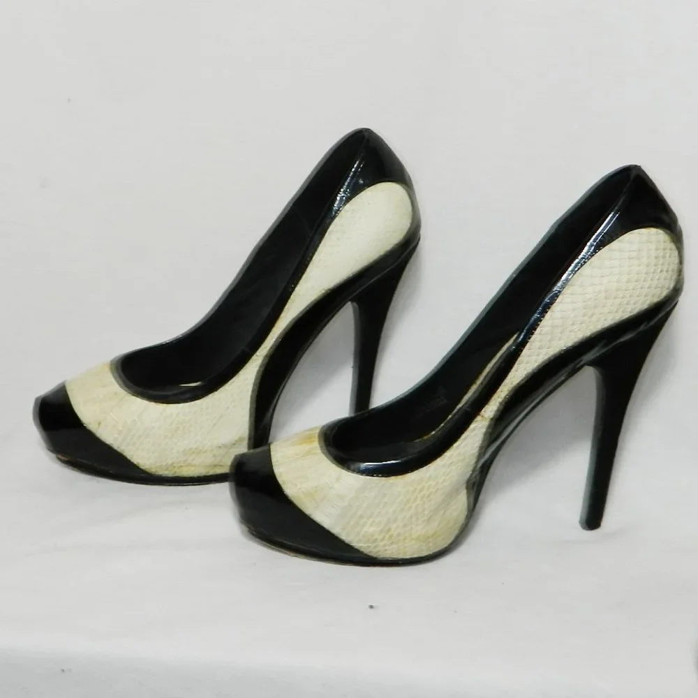 Rock & Republic Patent & Moc Retile Heels 38.5